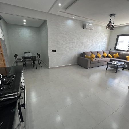 Appartement Familial Soleil Et Mer A 150M De La Plage De Mehdia Mehdya Luaran gambar